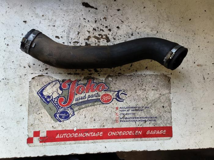Gebrauchte Intercooler Schlauch Volvo V50 (MW) 1.6 D 16V Preis auf Anfrage angeboten von Autodemontage Joko B.V.