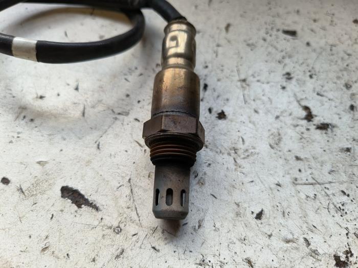 Lambda probe from a Volkswagen Polo VI (AW1) 1.0 MPi 12V 2018