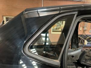 Begagnade Extra fönster, 4-dörrars, höger Volkswagen Polo VI (AW1) 1.0 MPi 12V Pris på förfrågan erbjuds av Autodemontage Joko B.V.