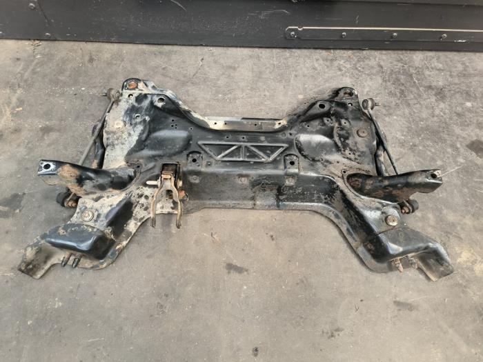 Used Subframe Citroen Berlingo Cinqspace, Multispace 1.6 Hdi 75 Phase 1 Price on request offered by Autodemontage Joko B.V.