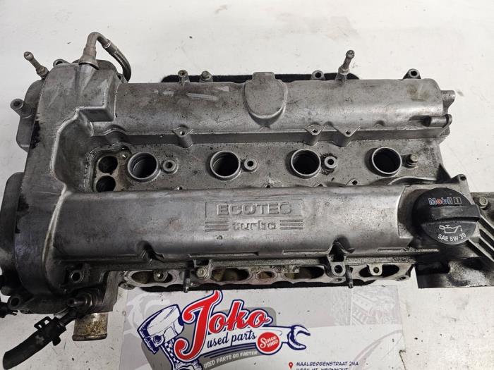 Cylinder head Opel GT 2.0 16V Turbo - 12616489 Z20NHH