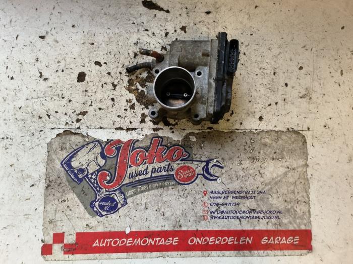 Gebrauchte Drosselklappengehäuse Mitsubishi Colt (Z2/Z3) 1.3 16V Preis auf Anfrage angeboten von Autodemontage Joko B.V.