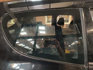 Używane Dodatkowa szyba prawa tylna wersja 2-drzwiowa Mitsubishi Colt (Z2/Z3) 1.3 16V Cena na żądanie oferowane przez Autodemontage Joko B.V.