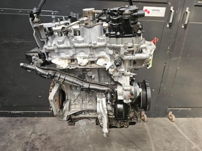 Engine Peugeot 308 1.2 12V e-THP PureTech 110 - 1627638180 HNP