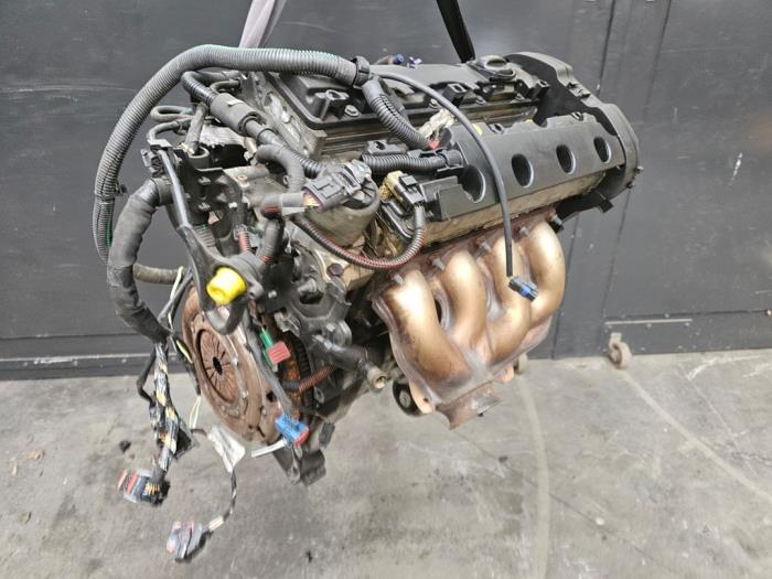 Engine Peugeot 407 SW 2.0 16V - 0135SF RFN