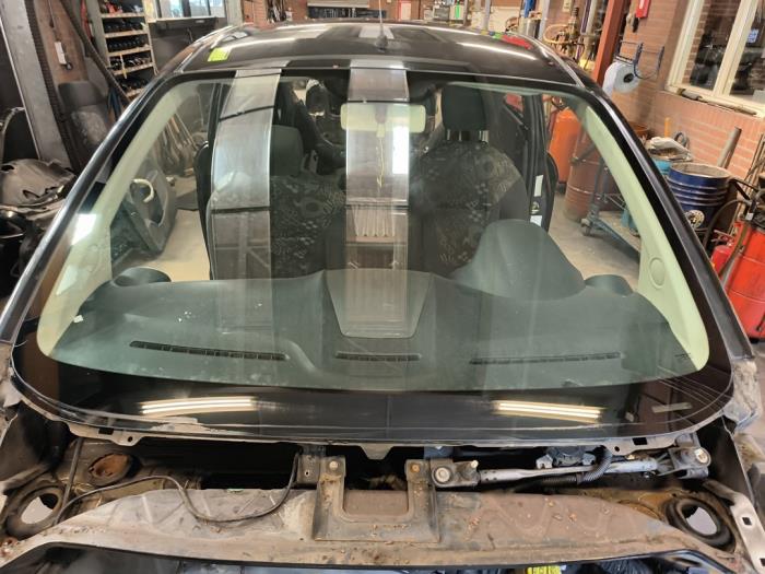 Gebrauchte Windschutzscheibe Ford Ka II 1.2 Preis auf Anfrage angeboten von Autodemontage Joko B.V.