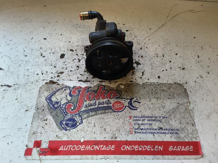 Usagé Pompe de direction Ford Fiesta 4 1.3i Prix sur demande proposé par Autodemontage Joko B.V.