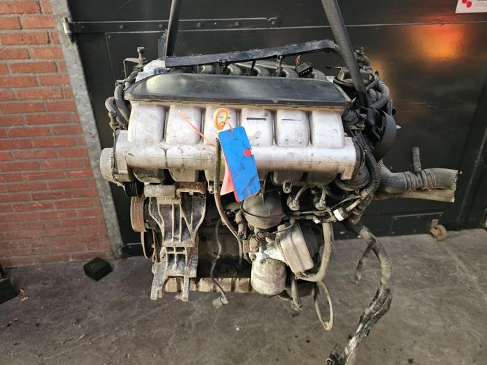 Gebrauchte Motor Ford Galaxy (WGR) 2.8i V6 24V Preis auf Anfrage angeboten von Autodemontage Joko B.V.