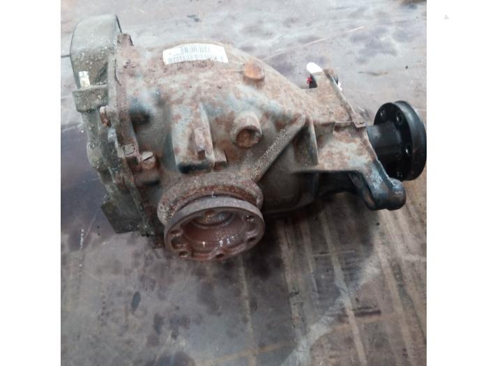 Gebrauchte Differential hinten BMW X5 (E53) 4.4 V8 32V Preis auf Anfrage angeboten von Autodemontage Joko B.V.