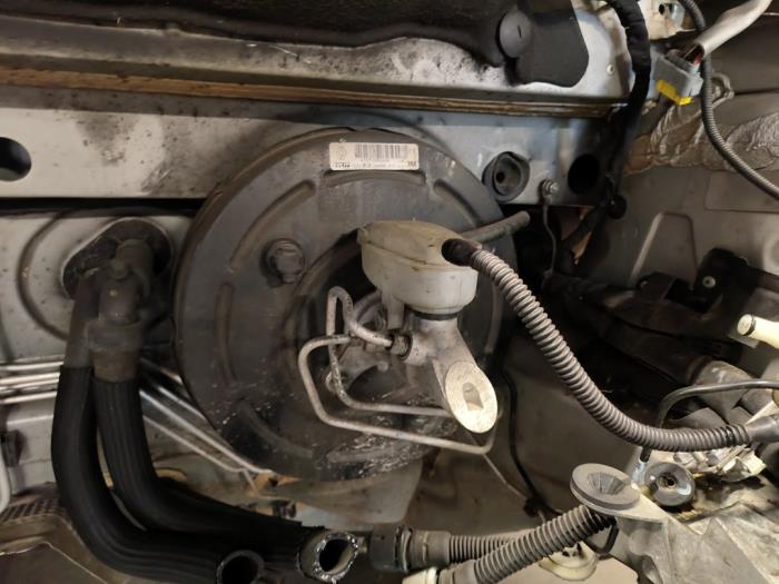 Gebrauchte Bremskraftverstärker Renault Scénic III (JZ) 1.5 dCi 110 Preis auf Anfrage angeboten von Autodemontage Joko B.V.