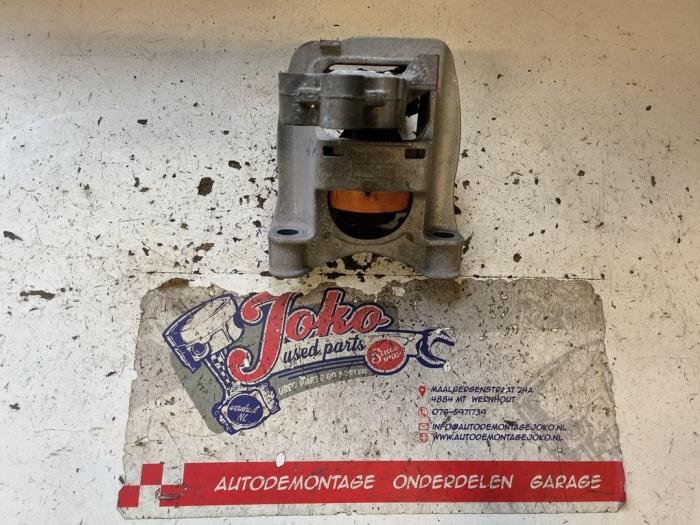 Used Engine mount Ford Fiesta 7 1.1 Ti-VCT 12V 85 Price on request offered by Autodemontage Joko B.V.