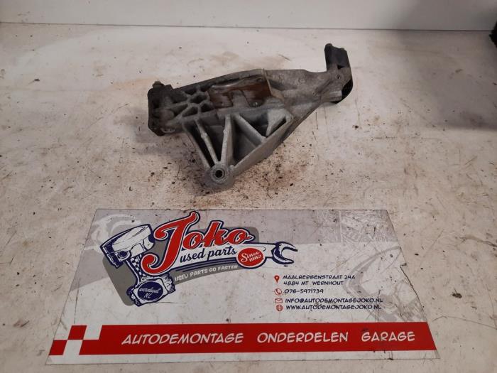 Gebrauchte Dynamostütze oben Alfa Romeo MiTo (955) 1.4 Preis auf Anfrage angeboten von Autodemontage Joko B.V.