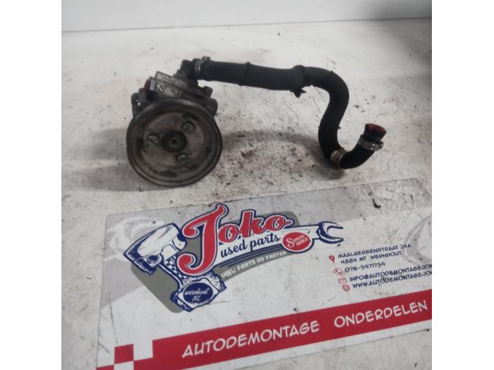Usagé Pompe de direction Fiat Doblo Cargo (223) 1.3 JTD 16V Multijet Prix sur demande proposé par Autodemontage Joko B.V.