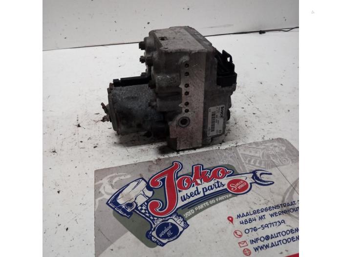 Usagé Pompe ABS Volkswagen California T4 2.8 VR6 Prix sur demande proposé par Autodemontage Joko B.V.
