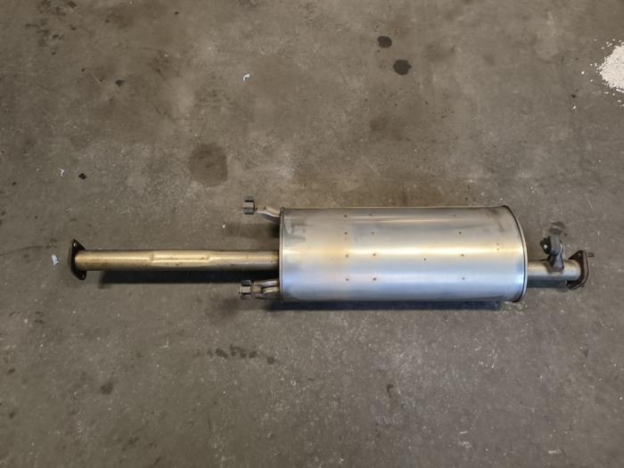 Gebrauchte Auspuff Mitteldämpfer Hyundai H-300 2.5 CRDi Preis auf Anfrage angeboten von Autodemontage Joko B.V.