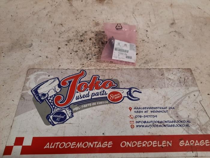 Neue BDP Sensor Citroen Xsara Picasso (CH) 1.8 16V Preis auf Anfrage angeboten von Autodemontage Joko B.V.