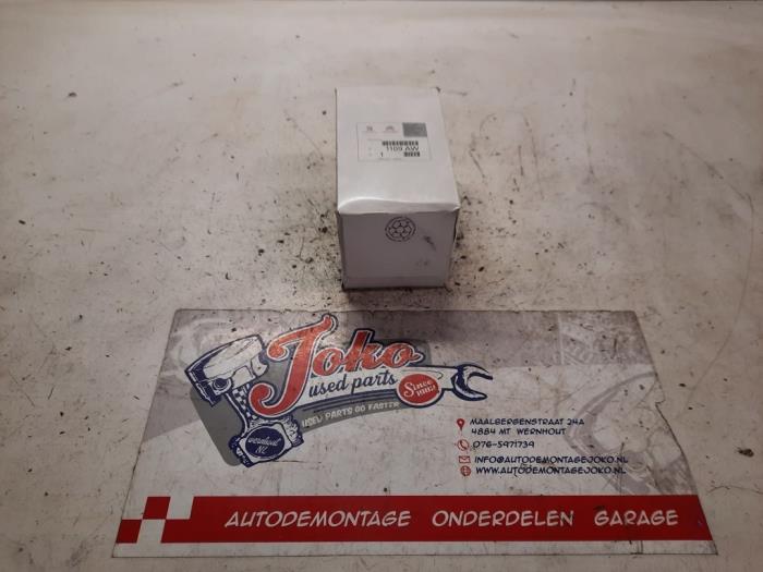 Neue Ölfilter Peugeot 407 (6D) 2.7 HDi V6 24V Preis auf Anfrage angeboten von Autodemontage Joko B.V.