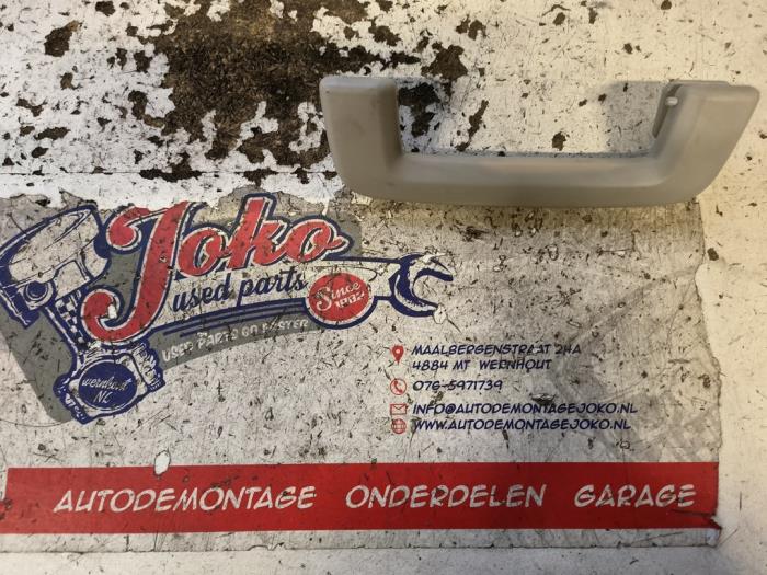 Begagnade Handtag Ford Fiesta 6 (JA8) 1.6 16V Sport Pris på förfrågan erbjuds av Autodemontage Joko B.V.