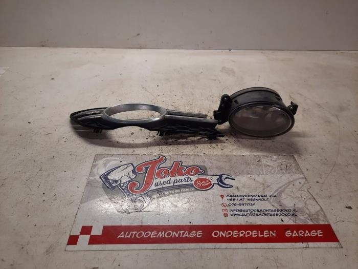 Używane Halogen prawy Mercedes E Combi (S211) 3.5 E-350 CGI V6 24V Cena na żądanie oferowane przez Autodemontage Joko B.V.