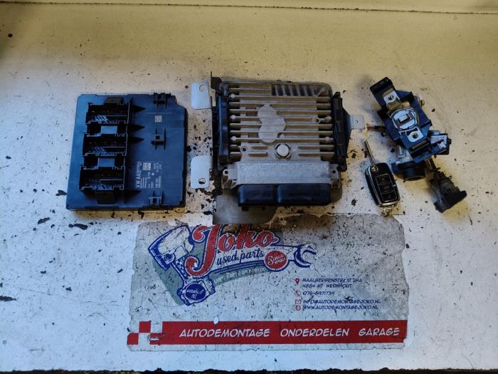 Door Locks & Ignition Switch With Keys For Peterbilt 379 377 359 & Other Models - USA Made