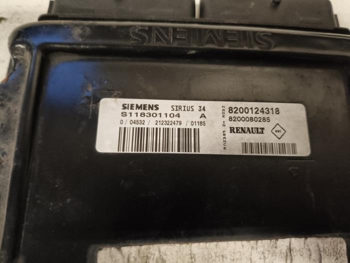 Engine management computer from a Renault Scénic I (JA) 1.6 16V 2001