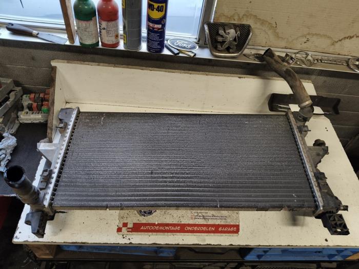 Gebrauchte Kühler Citroen Jumper (U9) 2.2 HDi 100 Preis auf Anfrage angeboten von Autodemontage Joko B.V.