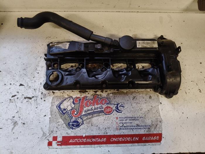 Gebrauchte Ventildeckel Mercedes Vito (639.6) 2.2 113 CDI 16V Euro 5 Preis auf Anfrage angeboten von Autodemontage Joko B.V.