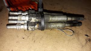 Used Glow plug Renault Laguna II Grandtour (KG) 1.9 dCi 120 Price on request offered by Autodemontage Joko B.V.