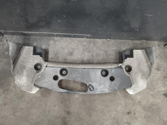 Begagnade Diffuser, bakre stötfångare Mercedes CLA (117.3) 1.6 CLA-200 16V Pris på förfrågan erbjuds av Autodemontage Joko B.V.
