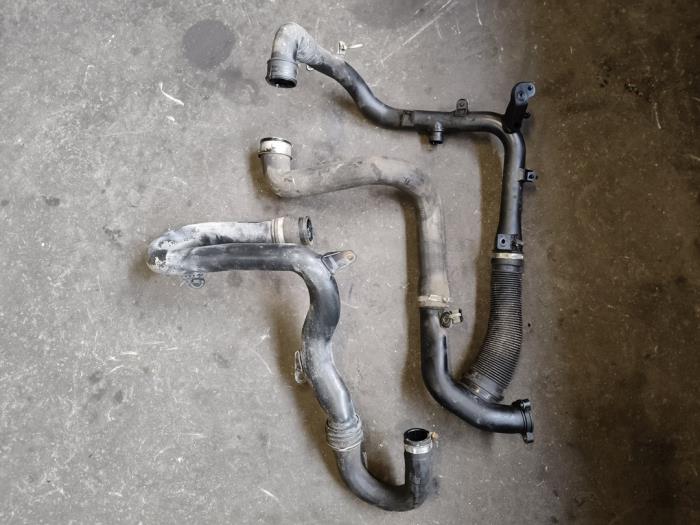 Gebrauchte Intercooler Rohr Opel Corsa C (F08/68) 1.3 CDTi 16V Preis auf Anfrage angeboten von Autodemontage Joko B.V.
