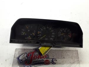 Used Instrument panel Mercedes 190 (W201) 2.0 E Price on request offered by Autodemontage Joko B.V.