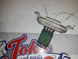 Used Heater resistor Renault Laguna II Grandtour (KG) 1.9 dCi 120 Price on request offered by Autodemontage Joko B.V.