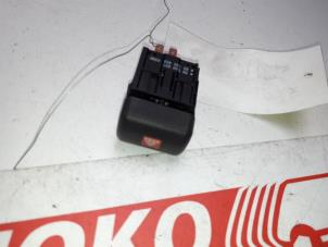 Used Panic lighting switch Opel Zafira (F75) 1.8 16V Price on request offered by Autodemontage Joko B.V.