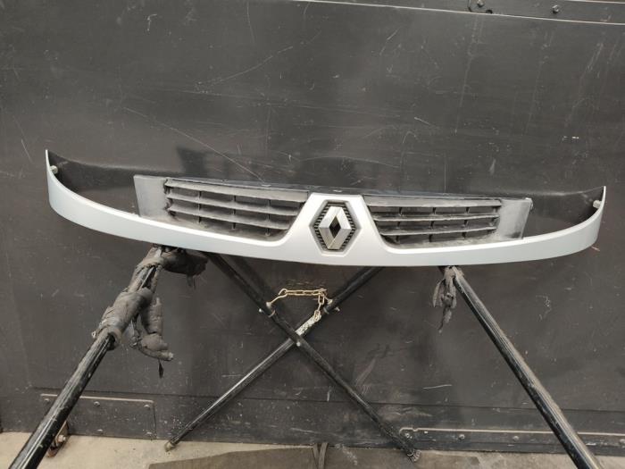 Używane Grill Renault Kangoo Express (FC) 1.5 dCi 60 Cena na żądanie oferowane przez Autodemontage Joko B.V.