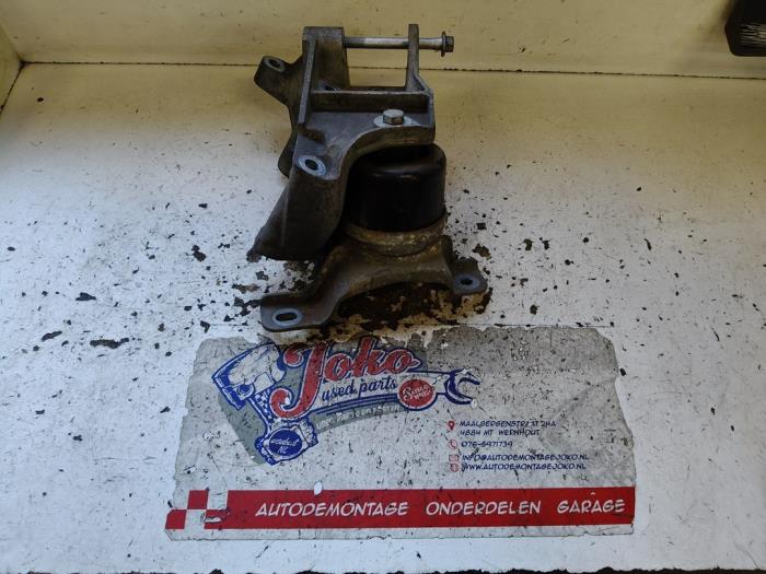 Used Engine mount Ford S-Max (GBW) 2.5 Turbo 20V Price on request offered by Autodemontage Joko B.V.
