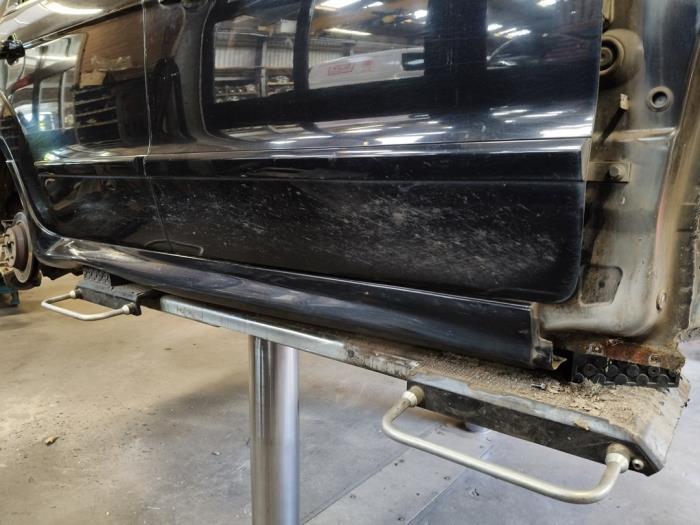 Używane Próg prawy Ford S-Max (GBW) 2.5 Turbo 20V Cena na żądanie oferowane przez Autodemontage Joko B.V.