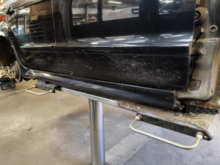 Używane Belka boczna prawa Ford S-Max (GBW) 2.5 Turbo 20V Cena na żądanie oferowane przez Autodemontage Joko B.V.