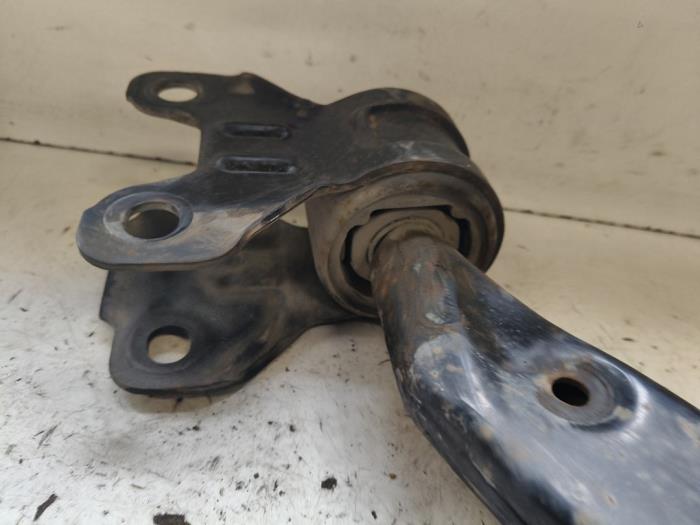 Front lower wishbone, right Ford Focus 3 1.6 EcoBoost 16V 150 ...