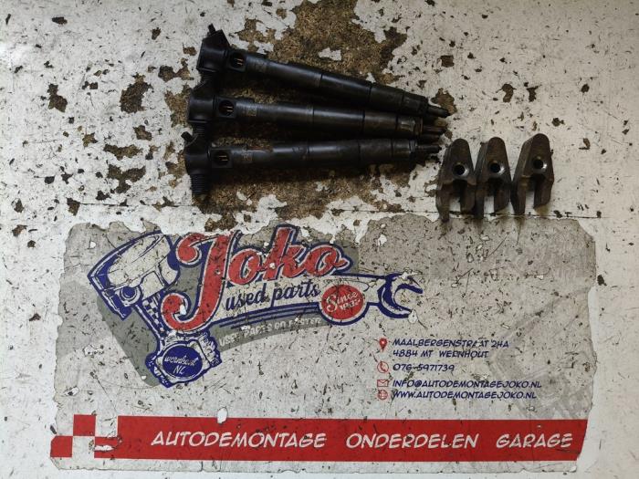 Usagé Injecteurs Mercedes Sprinter 3,5t (906.63) Prix sur demande proposé par Autodemontage Joko B.V.