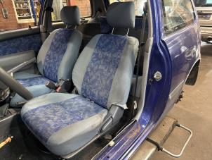 Używane Fotel lewy Toyota Starlet (EP9) 1.3,XLi,GLi 16V Cena na żądanie oferowane przez Autodemontage Joko B.V.