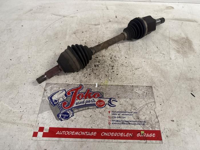 Gebrauchte Antriebswelle links vorne Ford Transit Connect 1.8 Tddi Preis auf Anfrage angeboten von Autodemontage Joko B.V.