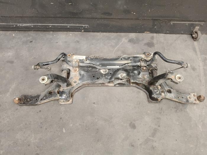 Used Subframe Ford Focus 3 Wagon 1.6 TDCi ECOnetic Price on request offered by Autodemontage Joko B.V.