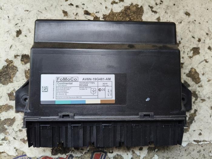 Central door locking module Ford Focus 3 Wagon 1.6 TDCi ECOnetic ...