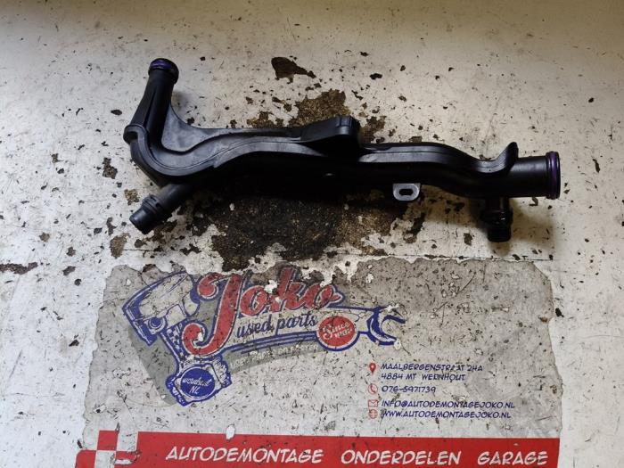 Begagnade Vattenrör Peugeot 208 I (CA/CC/CK/CL) 1.0 Vti 12V PureTech Pris på förfrågan erbjuds av Autodemontage Joko B.V.
