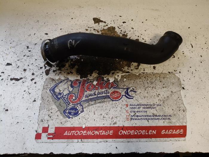 Gebrauchte Intercooler Schlauch Volvo C30 (EK/MK) 1.6 D 16V Preis auf Anfrage angeboten von Autodemontage Joko B.V.
