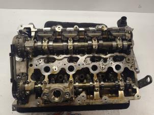 Topplock från en BMW 2 serie Active Tourer (F45) 220i 2.0 TwinPower Turbo 16V 2016