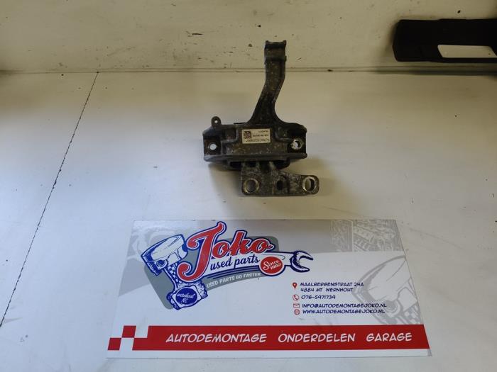 Used Engine mount Seat Leon (5FB) 1.4 TSI 16V Price on request offered by Autodemontage Joko B.V.