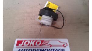 Used Fuel cap Chevrolet Kalos (SF48) 1.2 Price on request offered by Autodemontage Joko B.V.