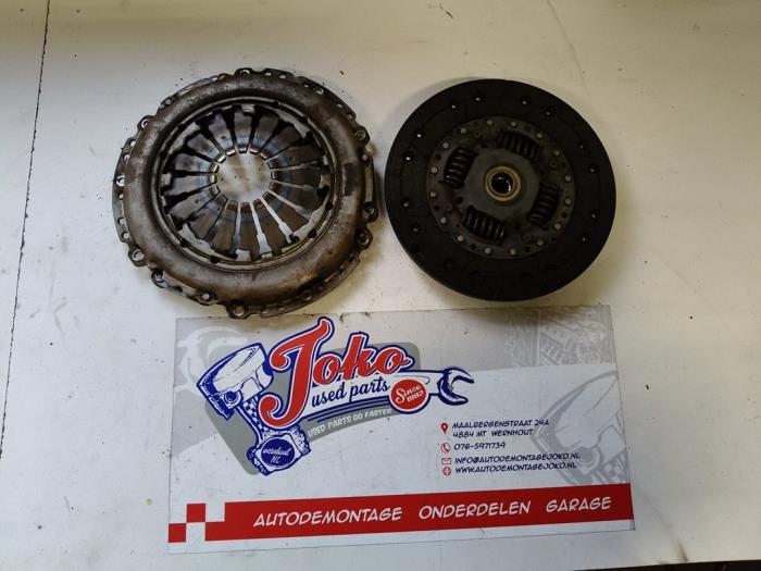 Usagé Kit embrayage (complet) Opel Meriva (B) 1.3 CDTI 16V Prix sur demande proposé par Autodemontage Joko B.V.
