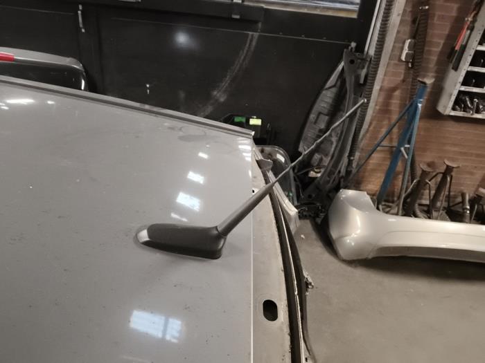 Używane Antena Opel Meriva (B) 1.3 CDTI 16V Cena na żądanie oferowane przez Autodemontage Joko B.V.